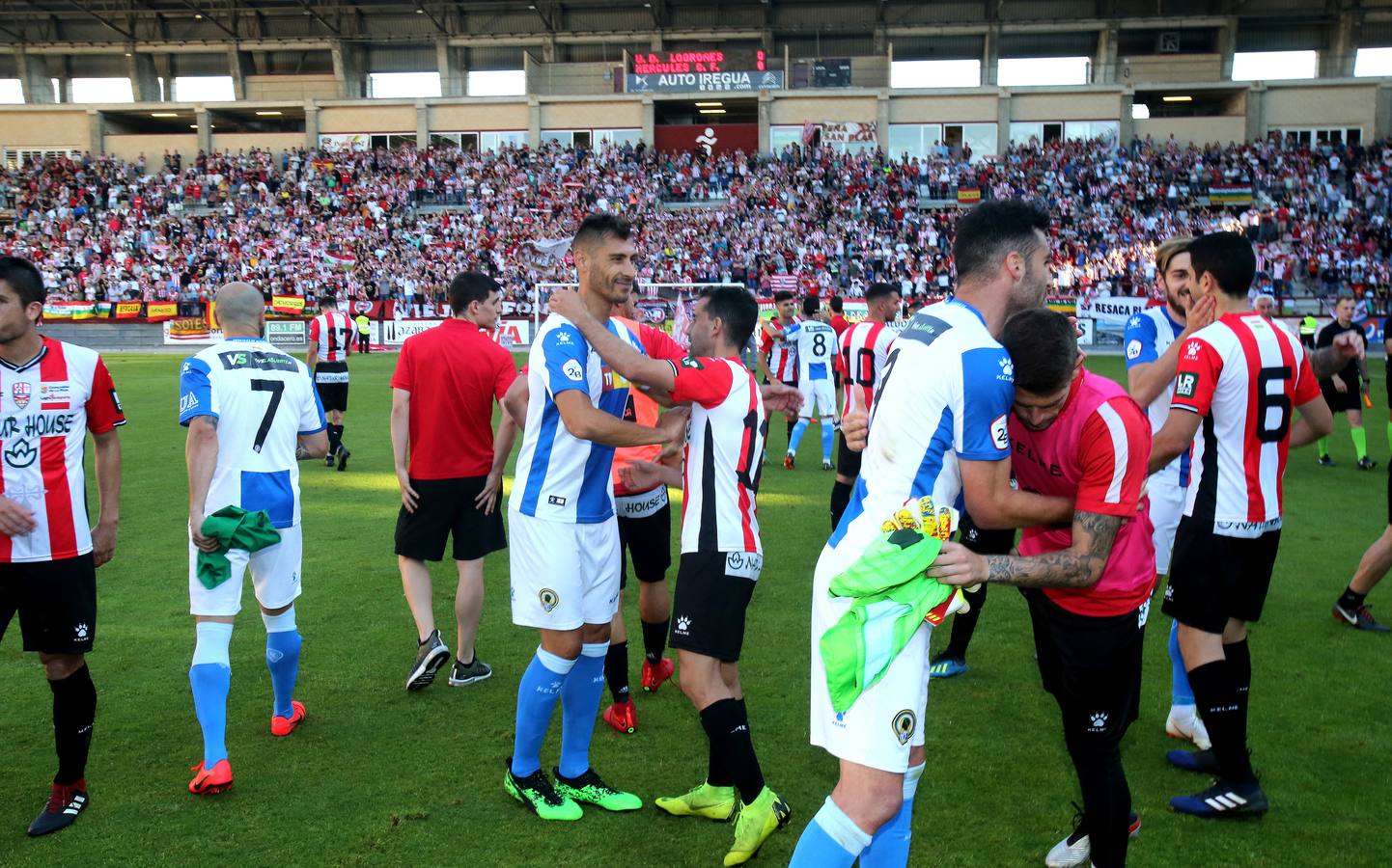 Los blanquirrojos no han pasado del empate ante el bloque alicantino y han quedado eliminados del 'play off' de ascenso a Segunda División.