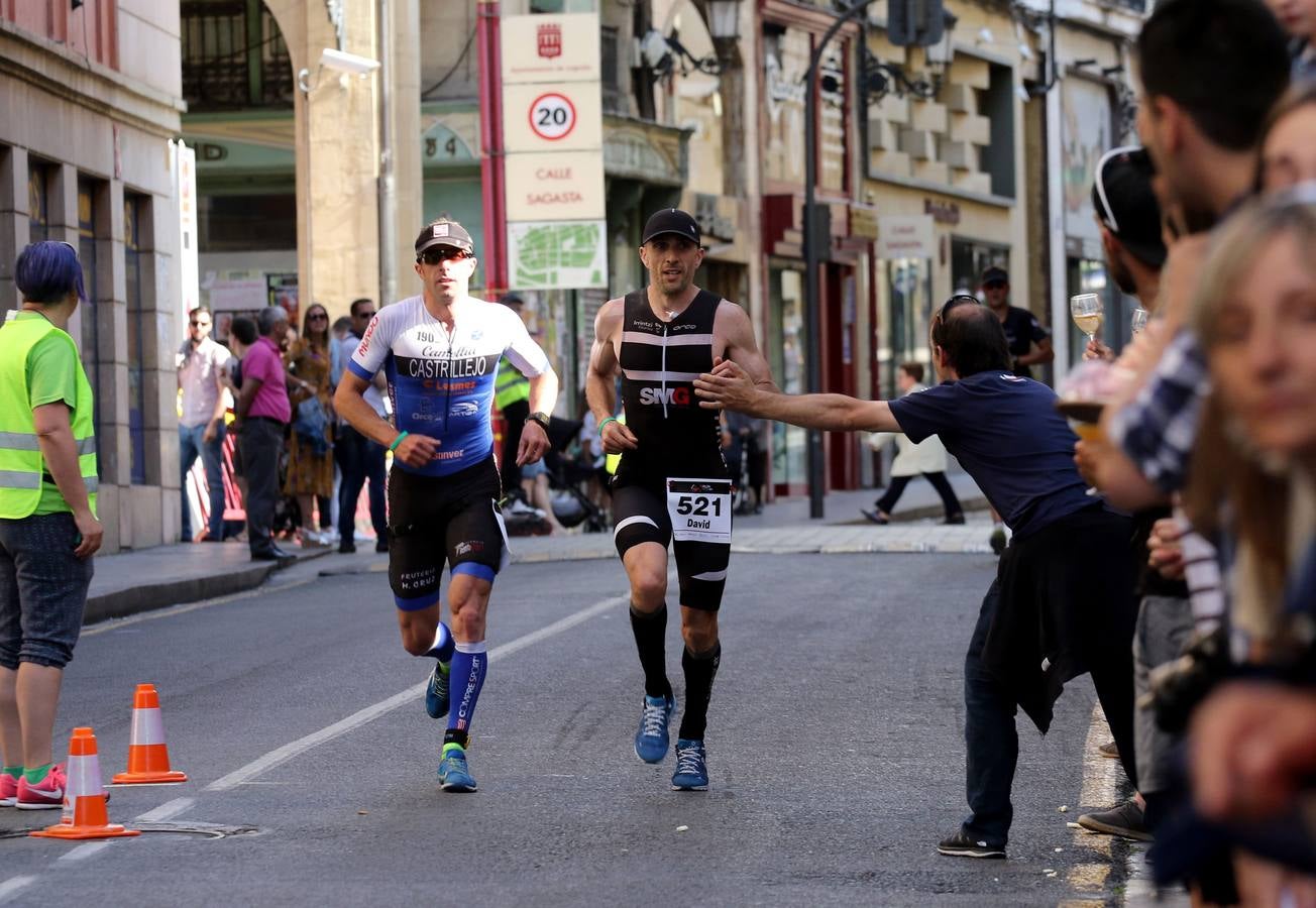 Fotos: La tercera edición del Triatlón La Rioja, en imágenes