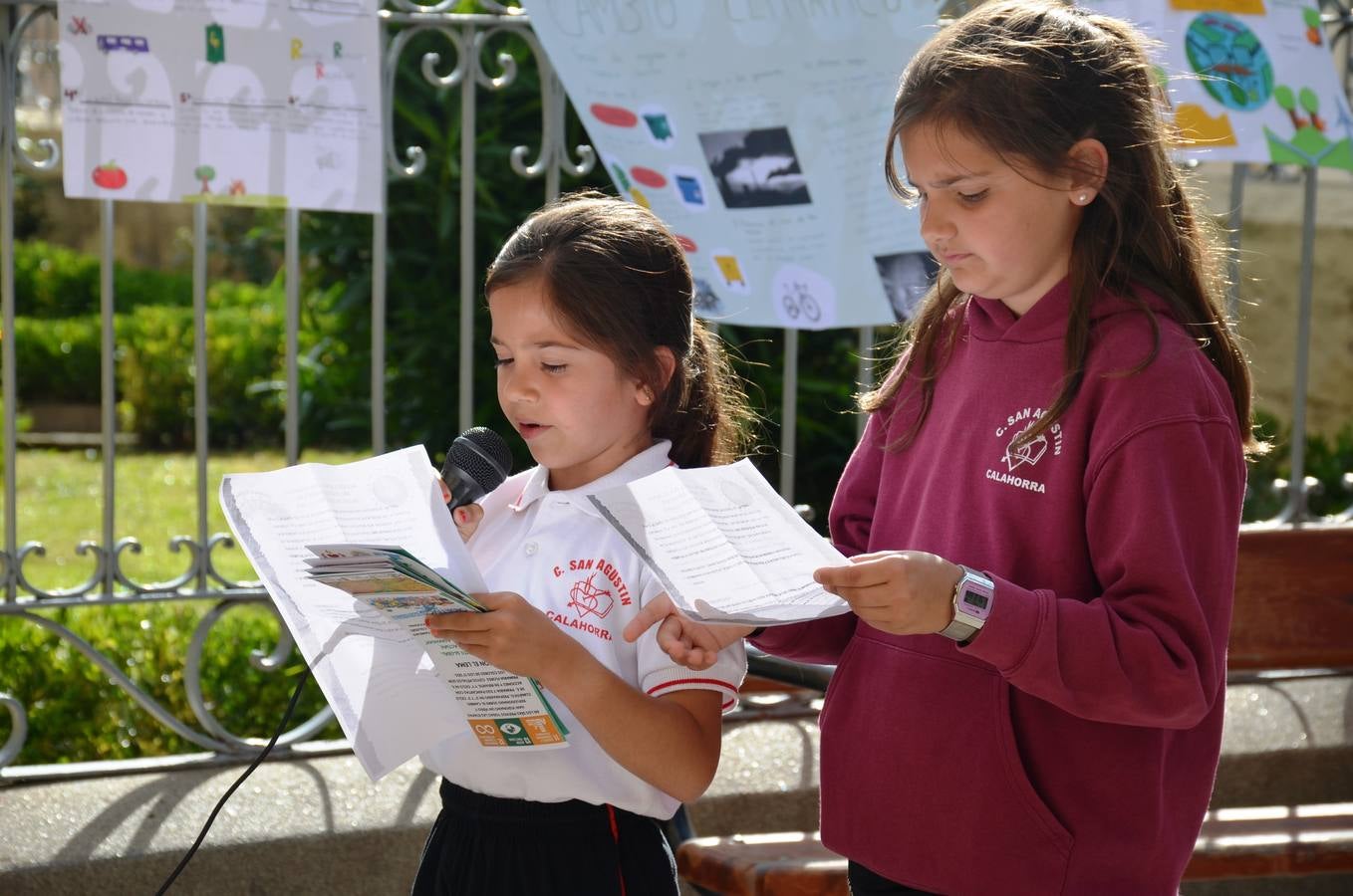 Los alumnos del colegio San Agustín han hecho un parón educativo por el Medio Ambiente.