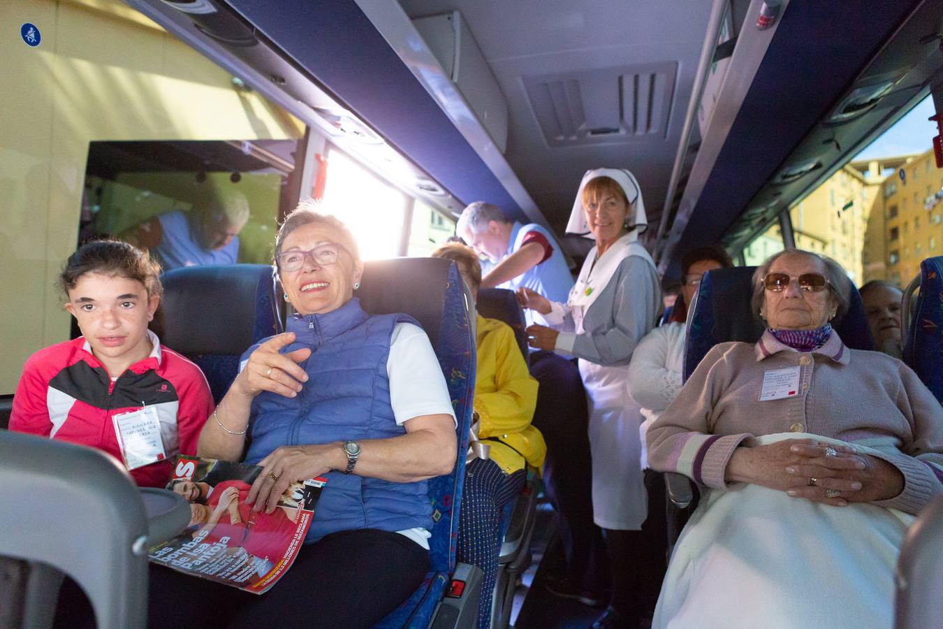 Fotos: Salida de la expedición diocesana a Lourdes