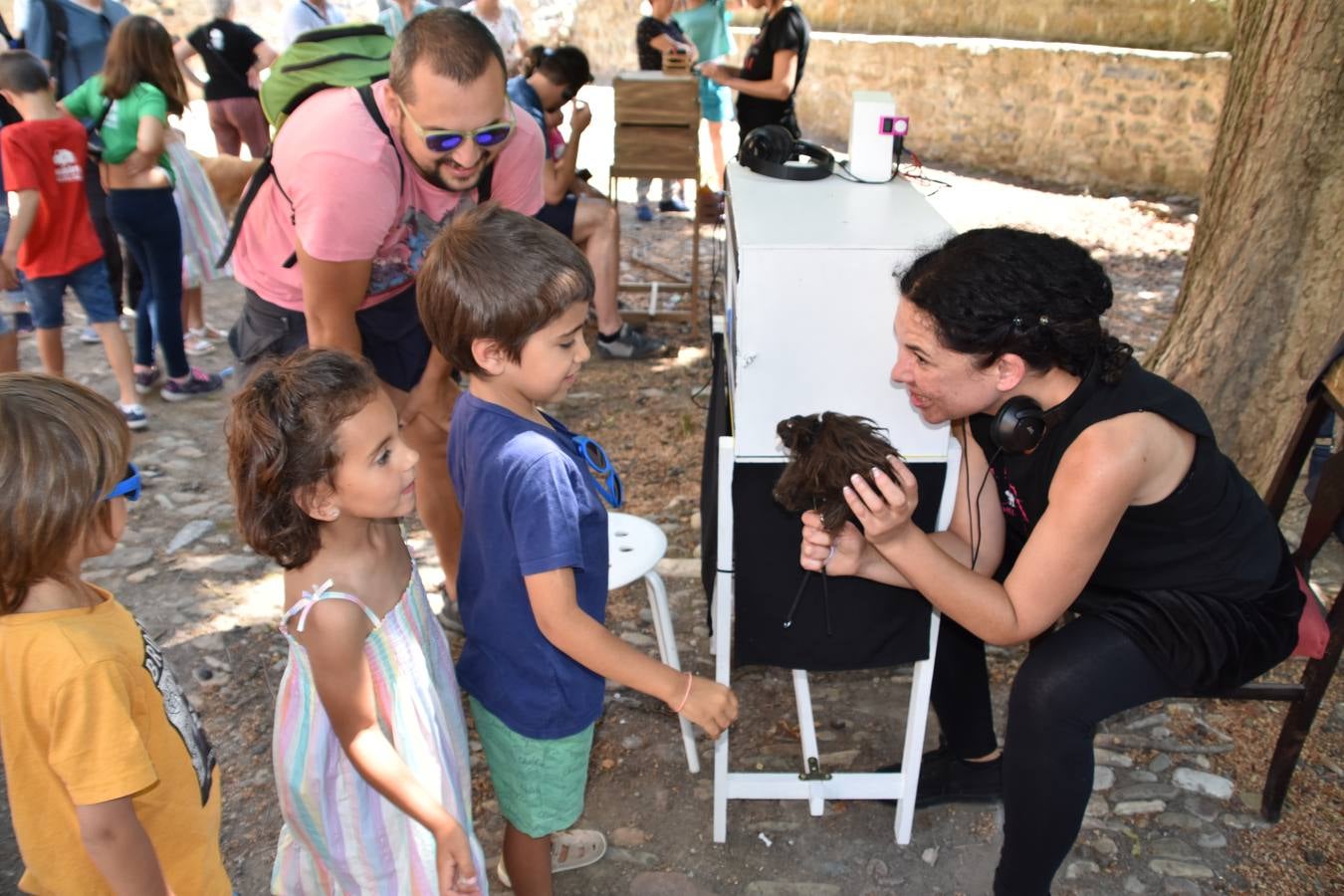 Gran ambiente en las calles de Enciso.