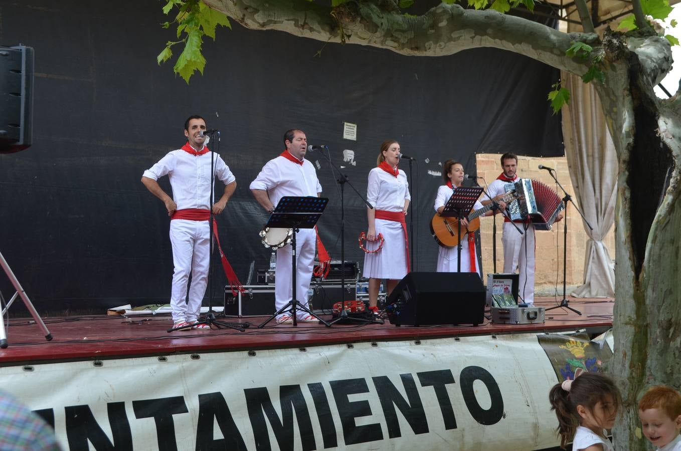 Fotos: Lunes de fiestas de San Juan en Fuenmayor