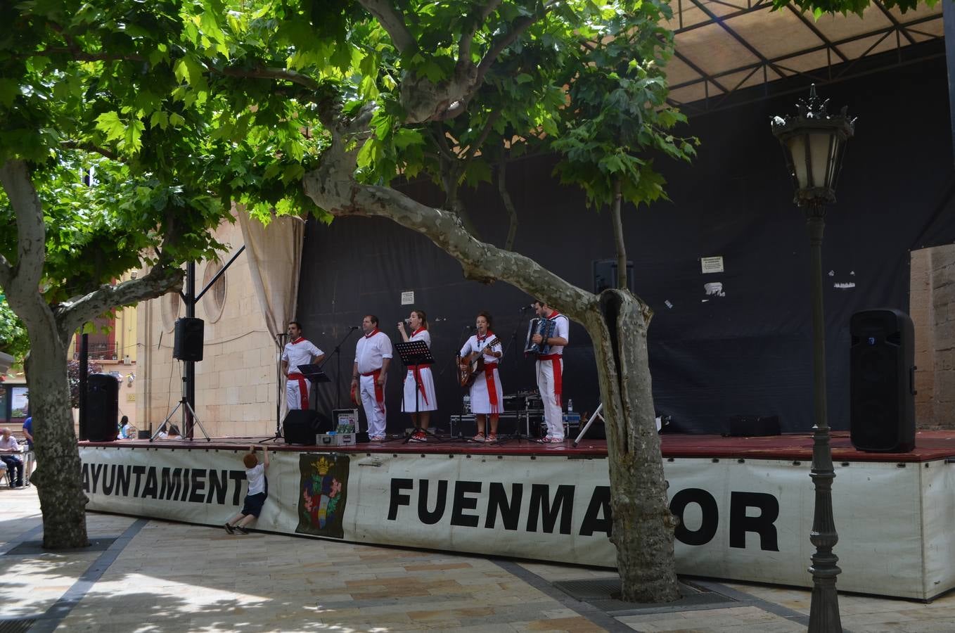 Fotos: Lunes de fiestas de San Juan en Fuenmayor