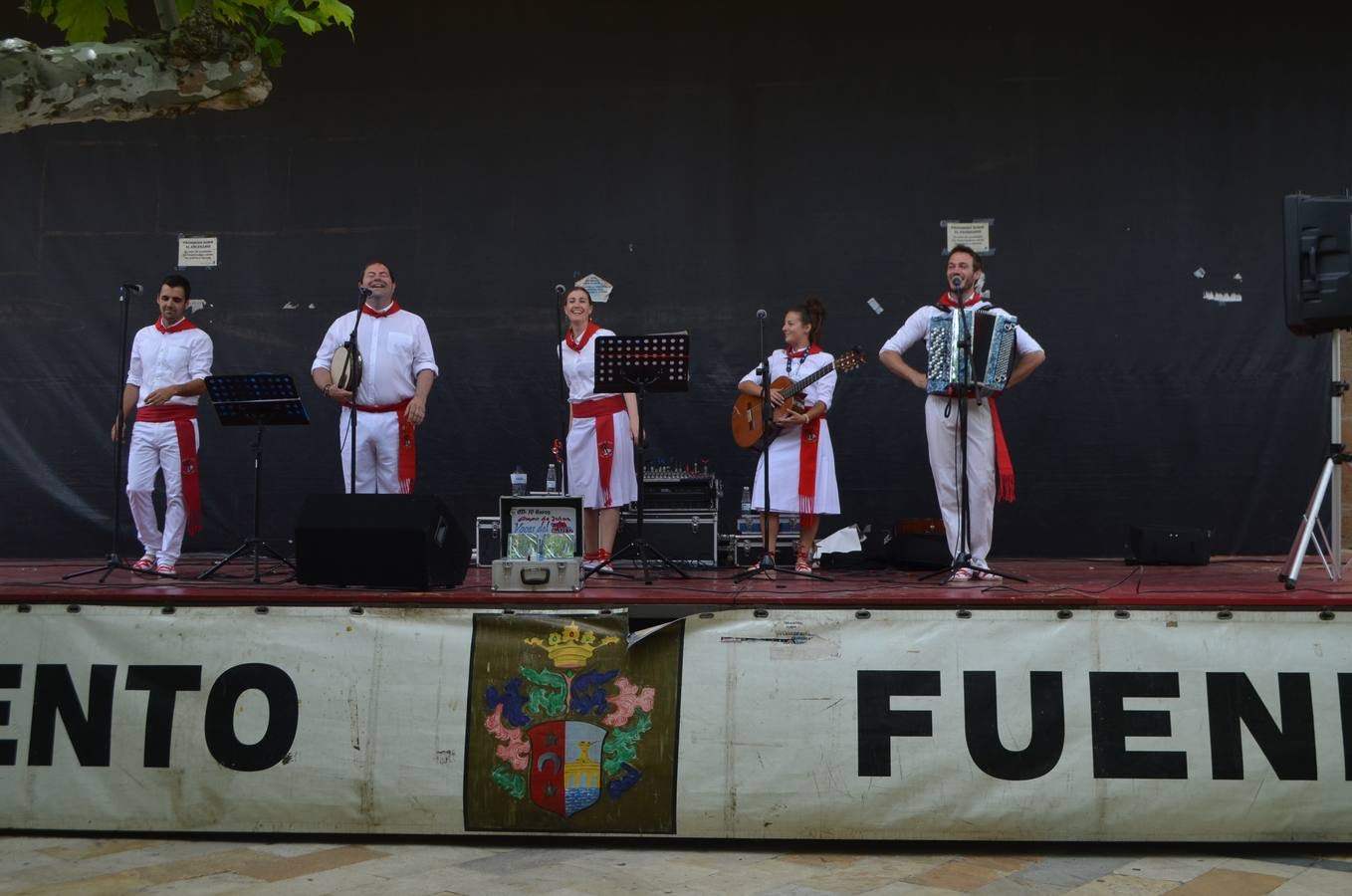 Fotos: Lunes de fiestas de San Juan en Fuenmayor