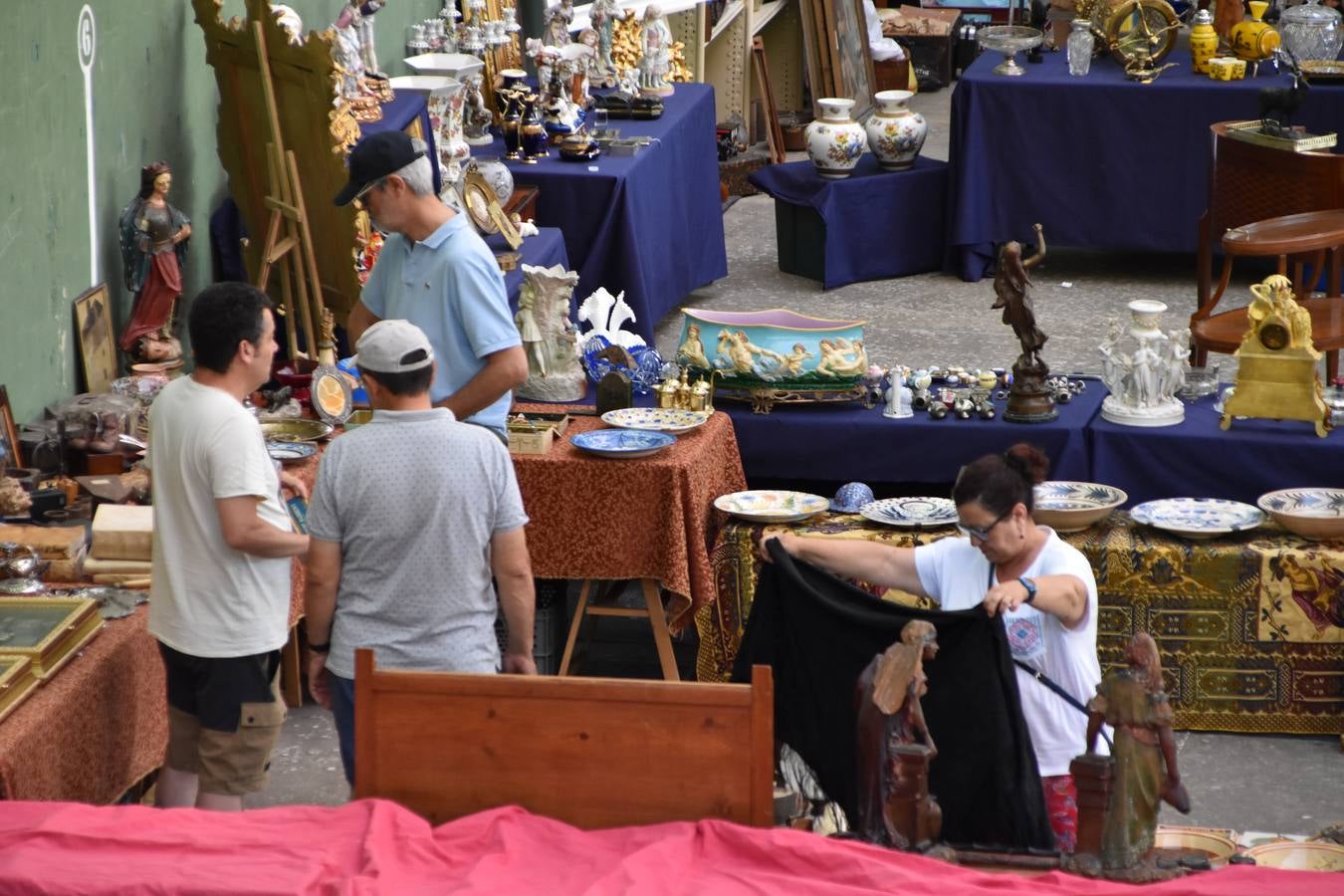 Fotos: Munilla ha acogido la X Feria Internacional de Antigüedades