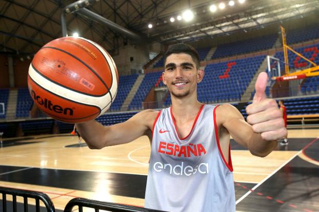 Santi Aldama Toledo, tras el entrenamiento de ayer en el Palacio de los Deportes.