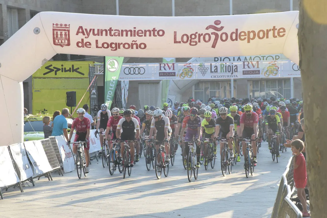 Fotos: La tercera cicloturista de La Rioja