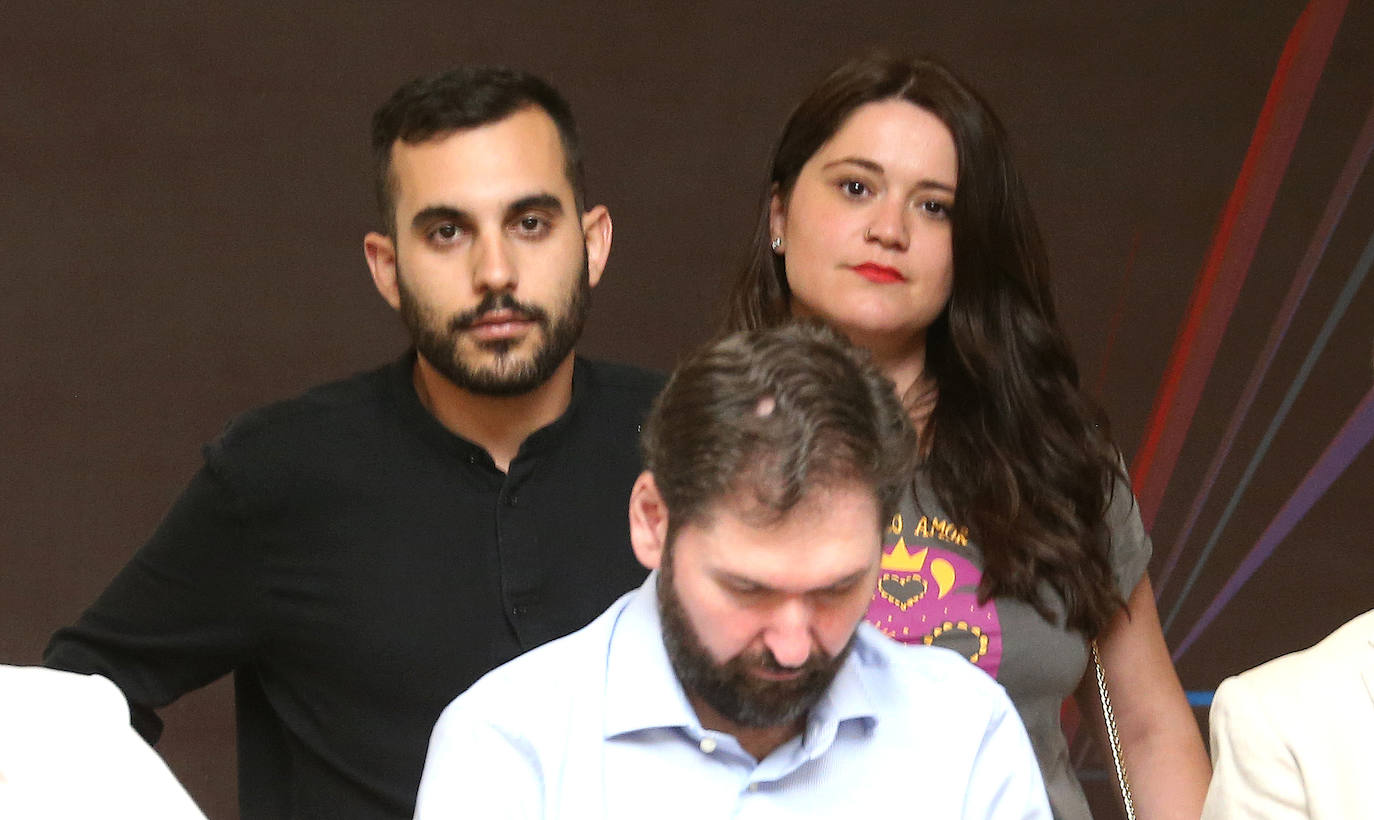 Fotos: Primera sesión del debate de investidura de Concha Andreu