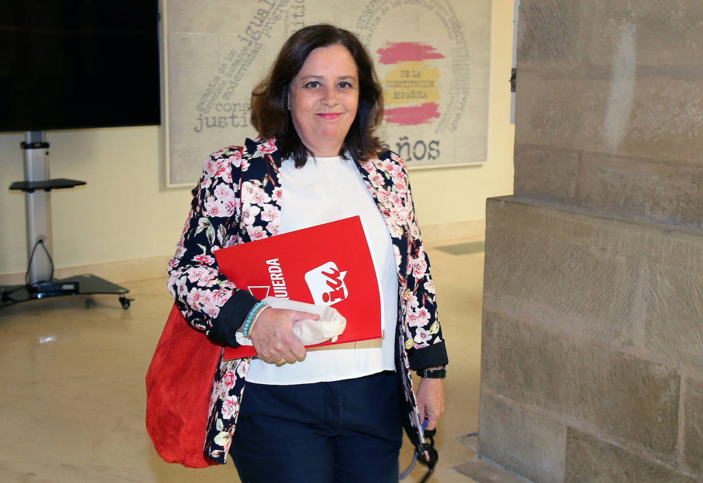 Fotos: Primera sesión del debate de investidura de Concha Andreu