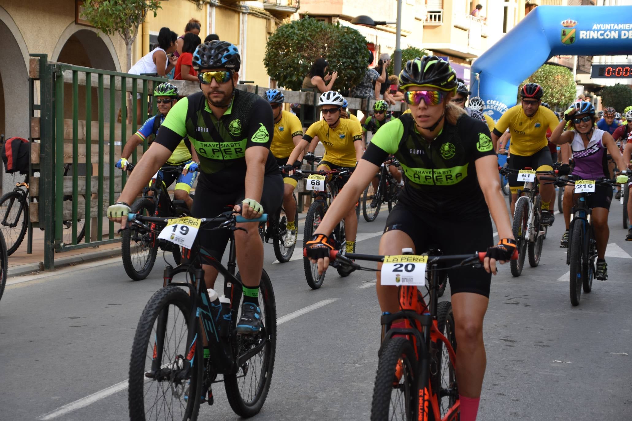 Fotos: Aitor Royo gana la BTT La Pera