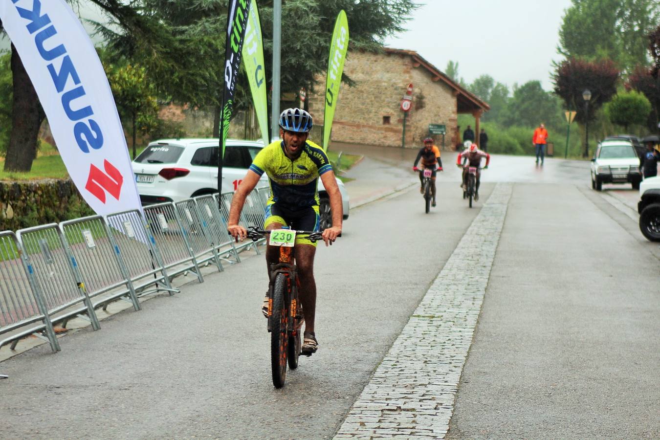 Fotos: Prueba BTT Extreme de Ezcaray: salida y meta