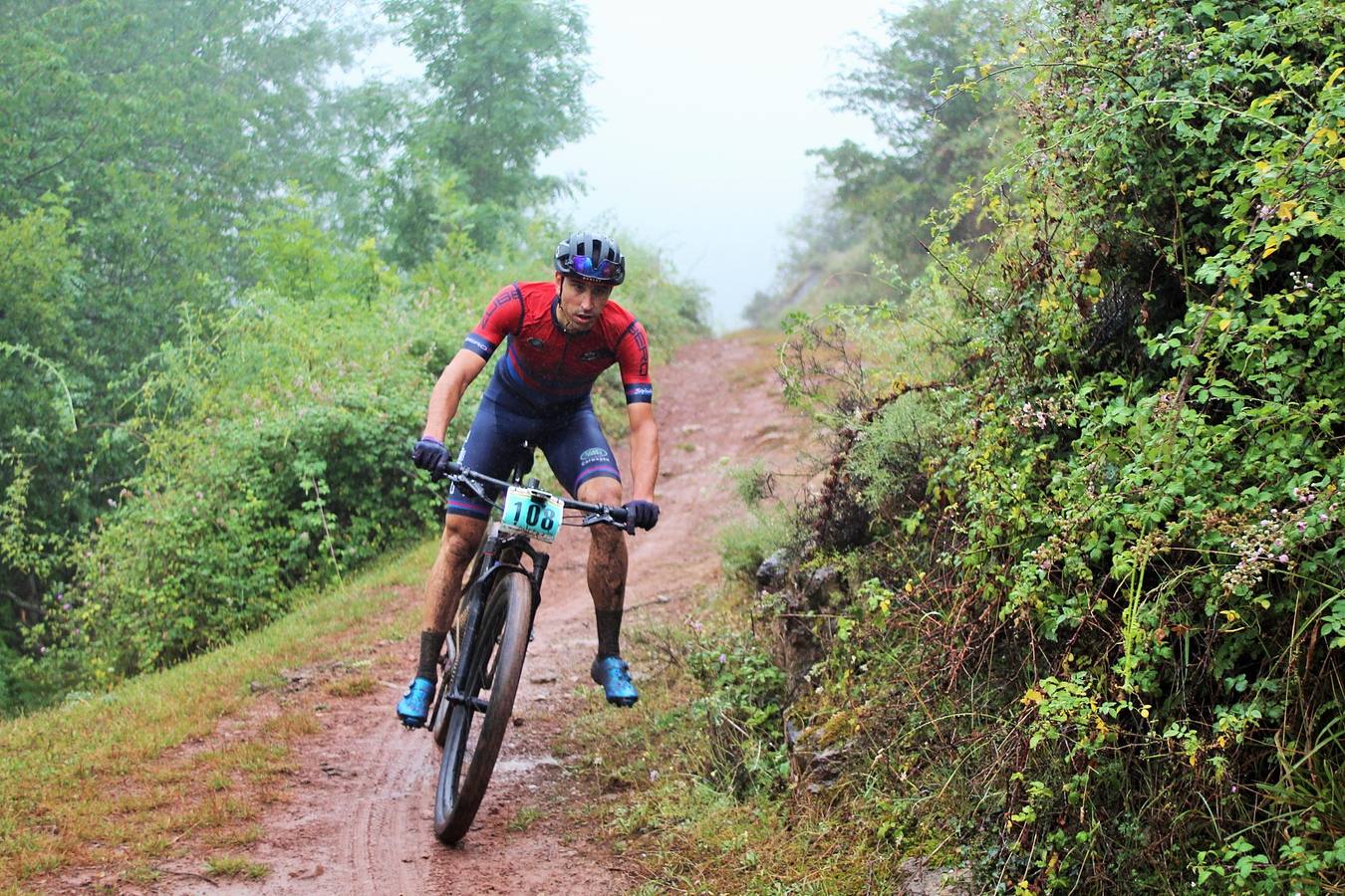 Fotos: Prueba: BTT Extreme de Ezcaray. El paso por Turza y Las Tres Aguas