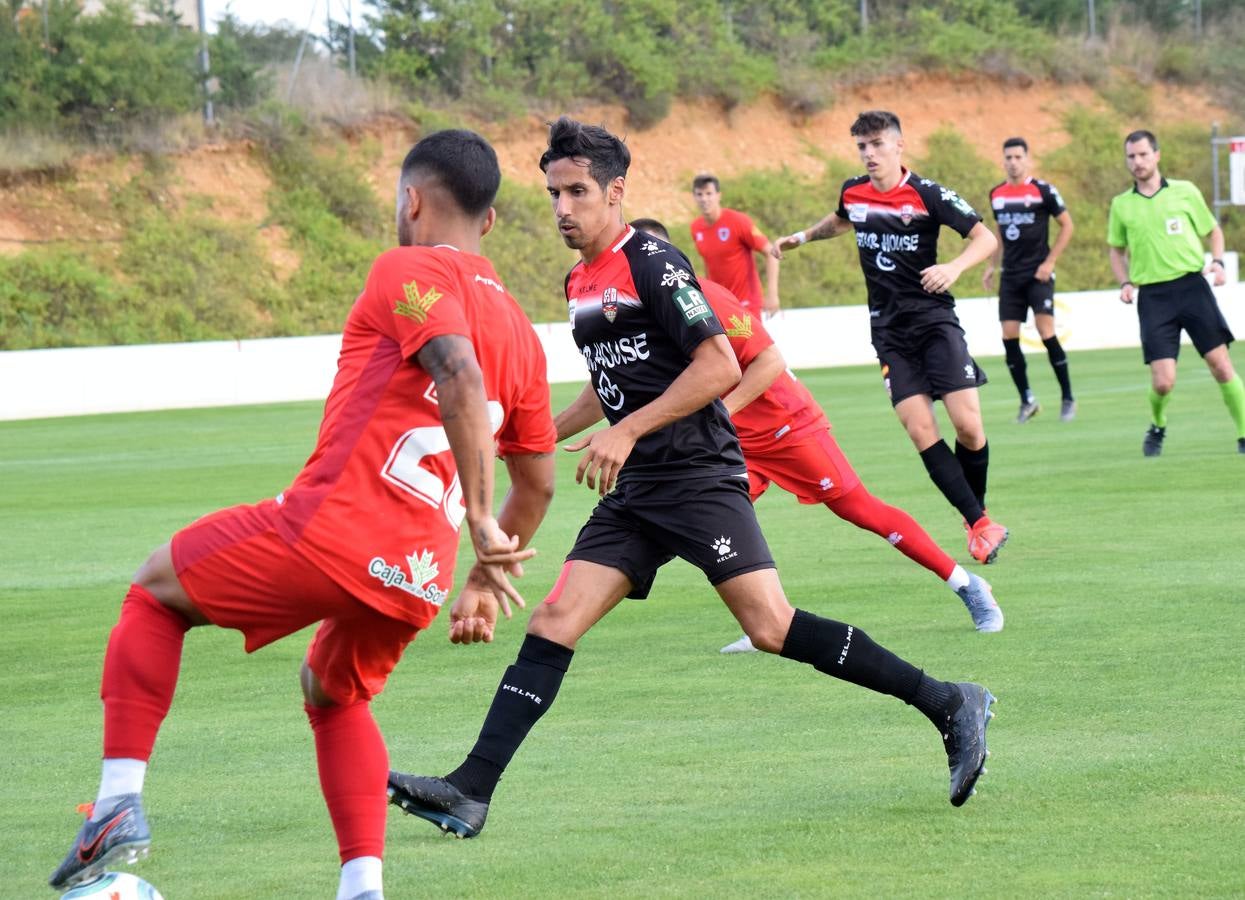 Fotos: Las fotografías del encuentro entre el Numancia y la UD Logroñés