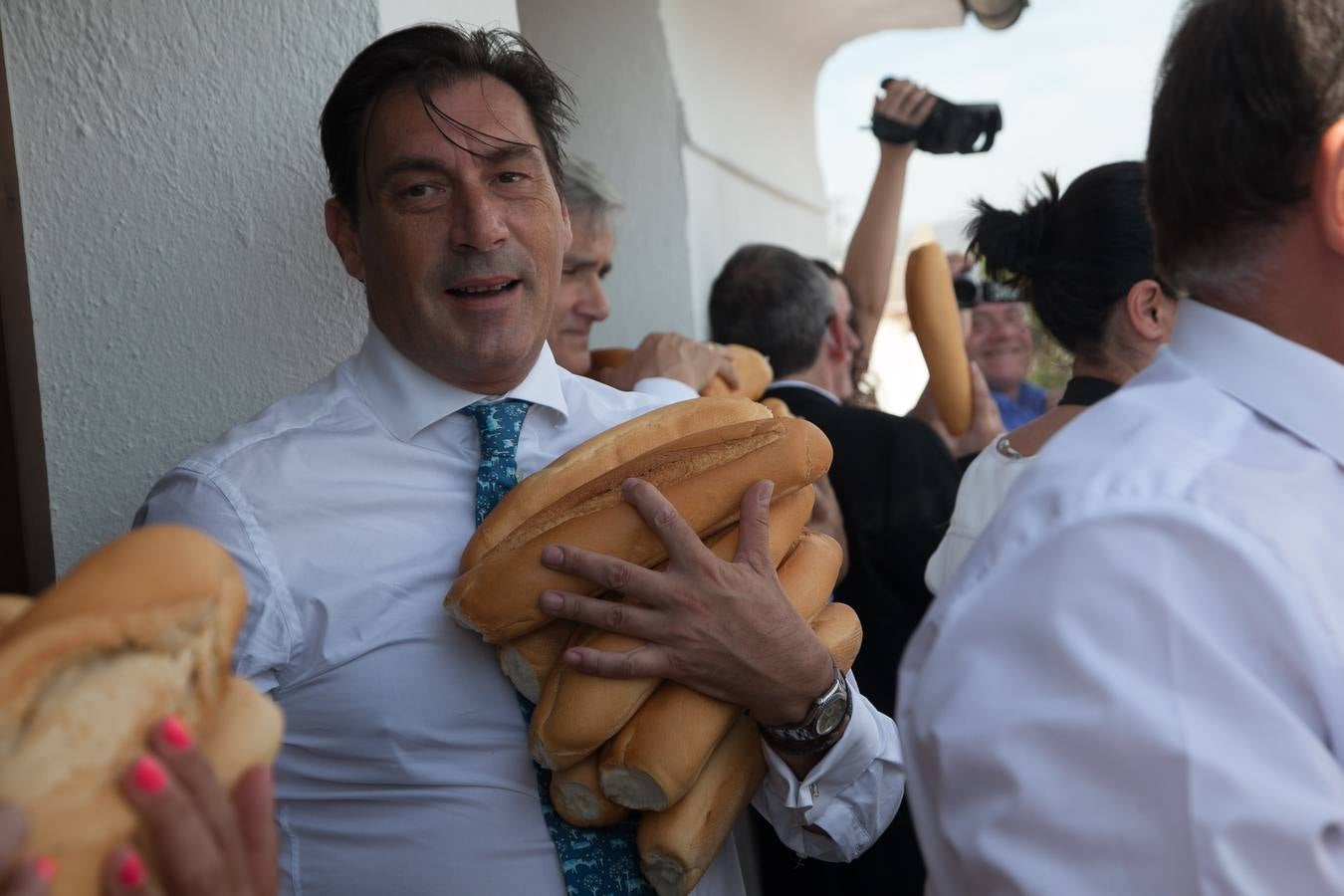 Fotos: Las imágenes del lanzamiento del pan y el queso en Quel