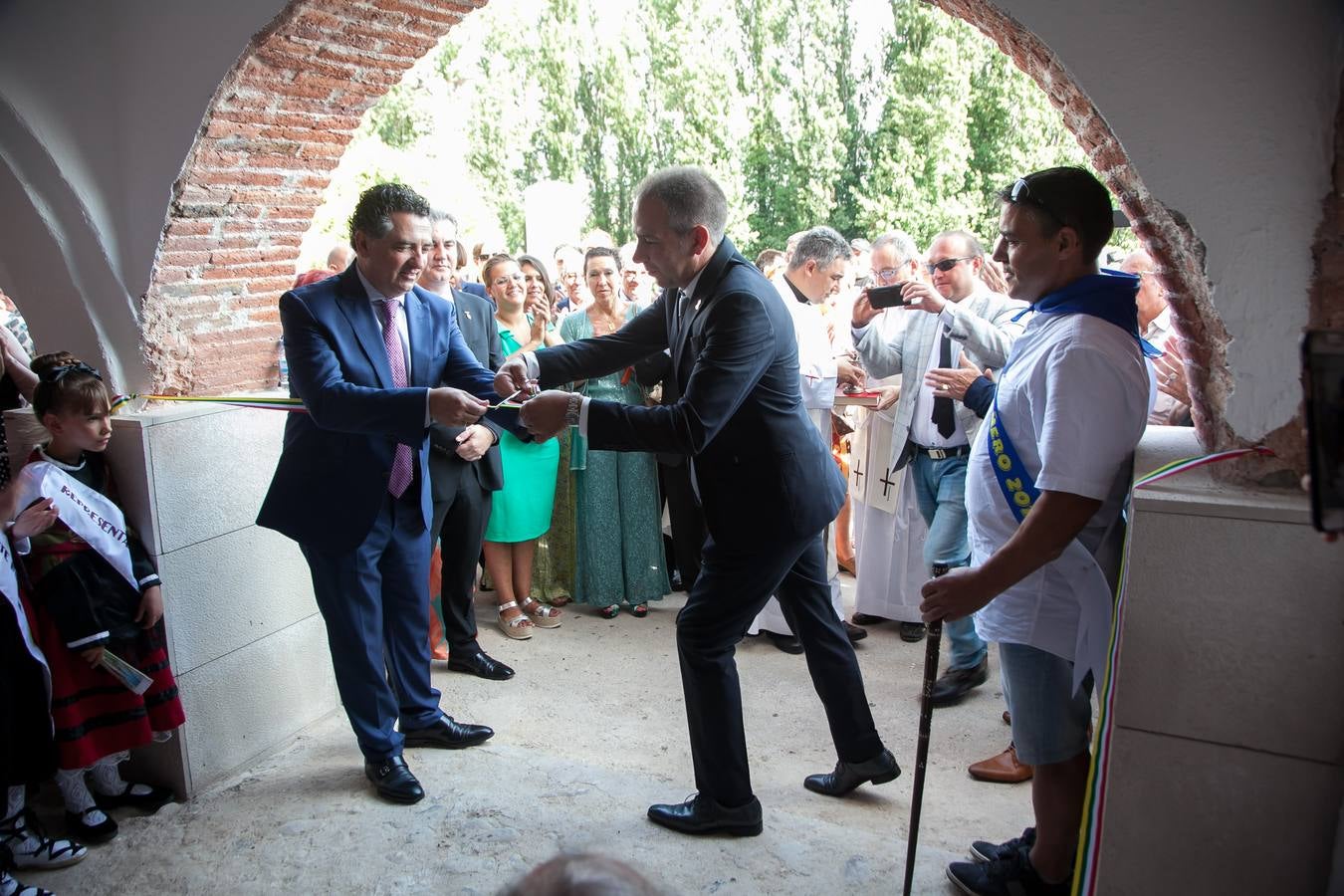 Fotos: Las imágenes del lanzamiento del pan y el queso en Quel