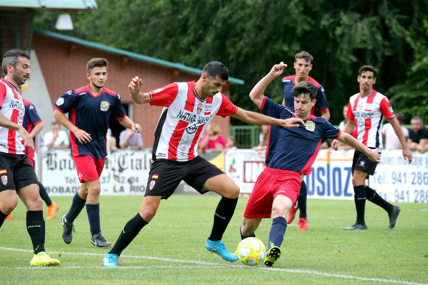 La UDL se impuso al Anguiano (1-4) en Isla en la tercera prueba de pretemporada. Las dos formaciones aprovecharon la jornada para hacer muchas pruebas con todos los jugadores disponibles.