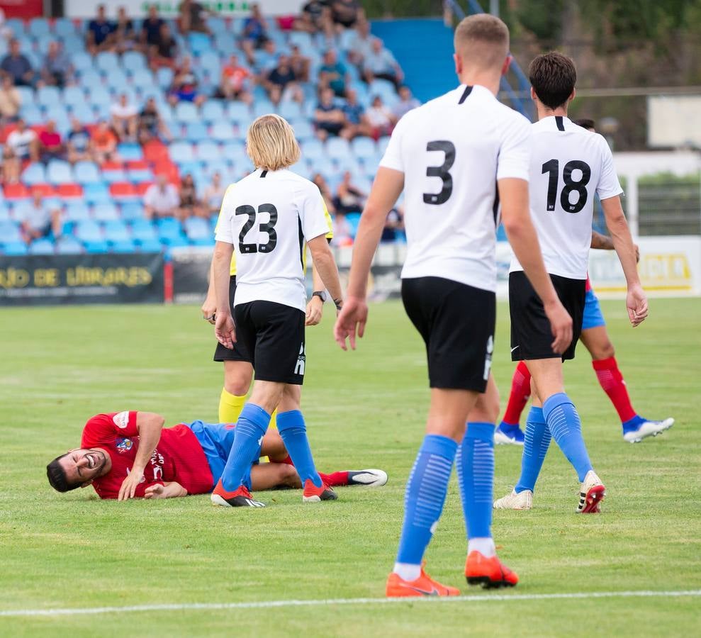 Fotos: El Calahorra cae ante el Burgos