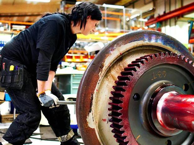 El empleo se recupera en La Rioja gracias a las mujeres, pero a costa de su precariedad