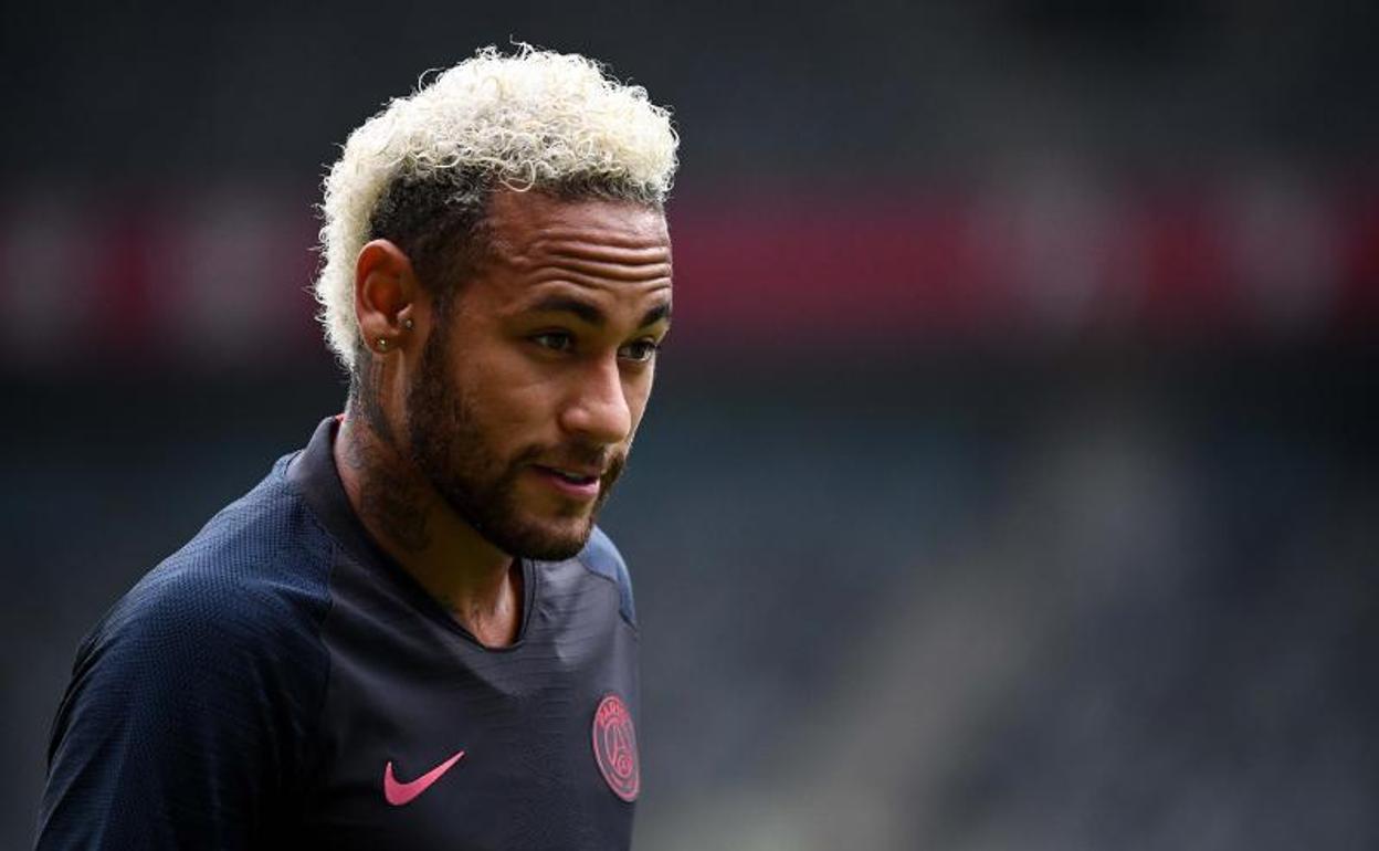 Neymar, durante una sesión de entrenamiento. 