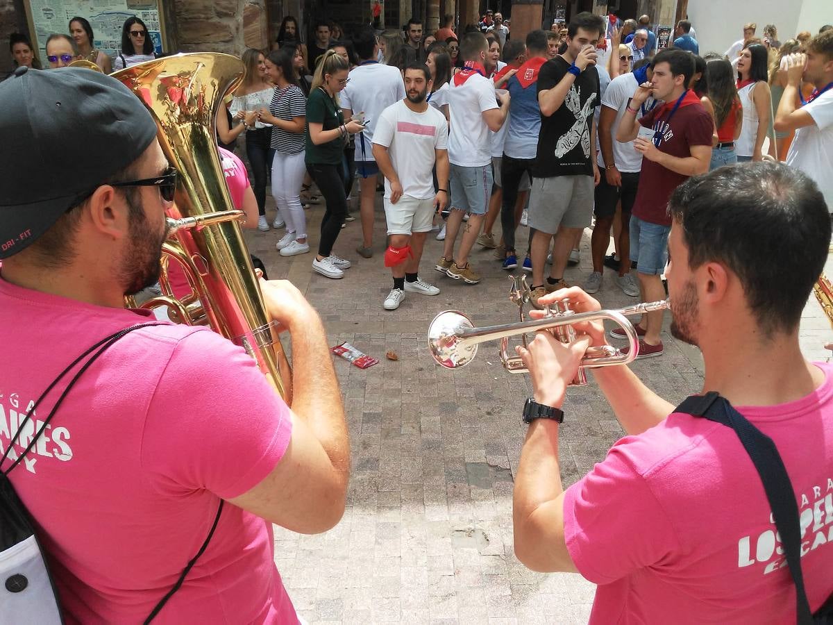 Fotos: Ezcaray ya está de fiestas