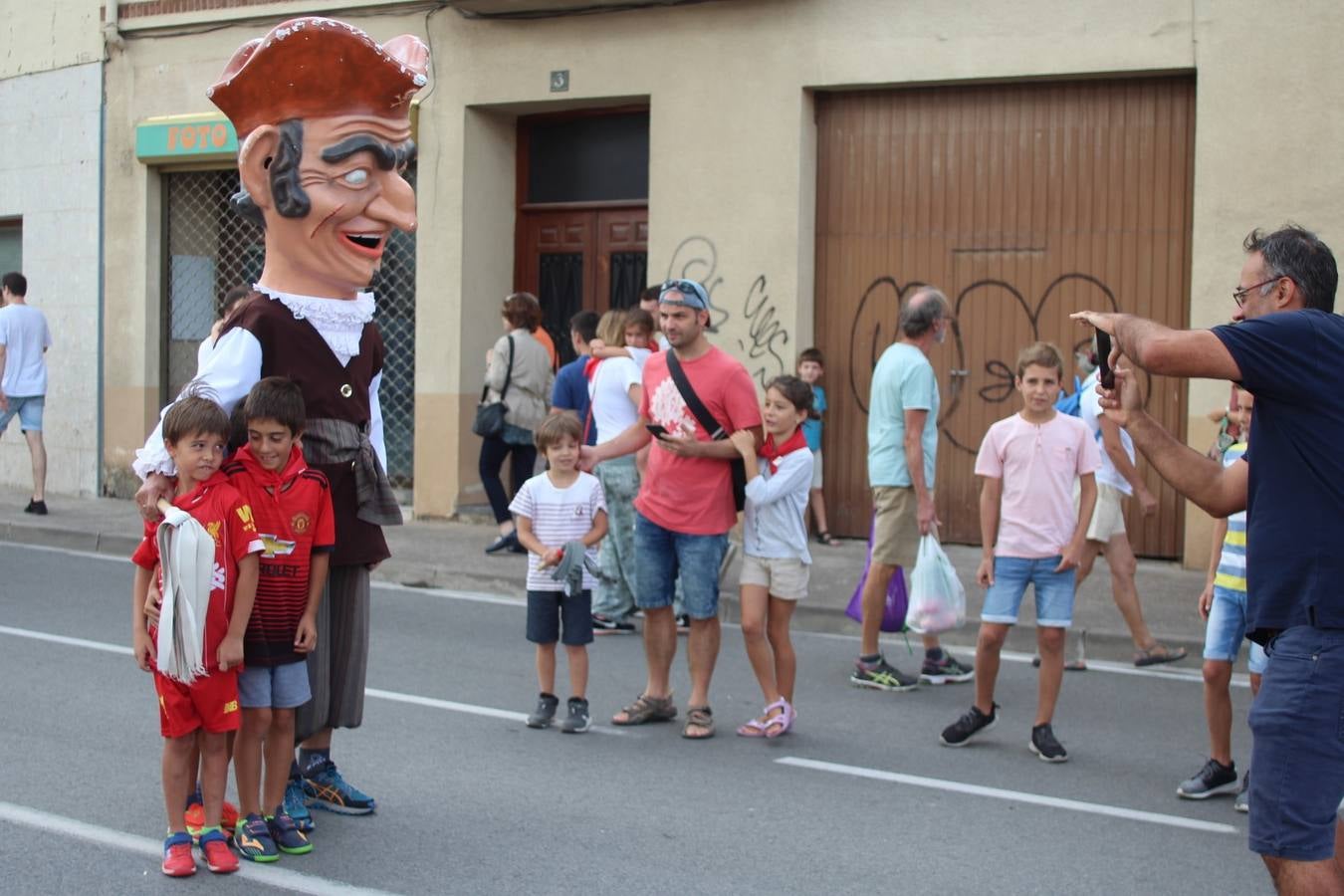 Fotos: Ezcaray ya está de fiestas