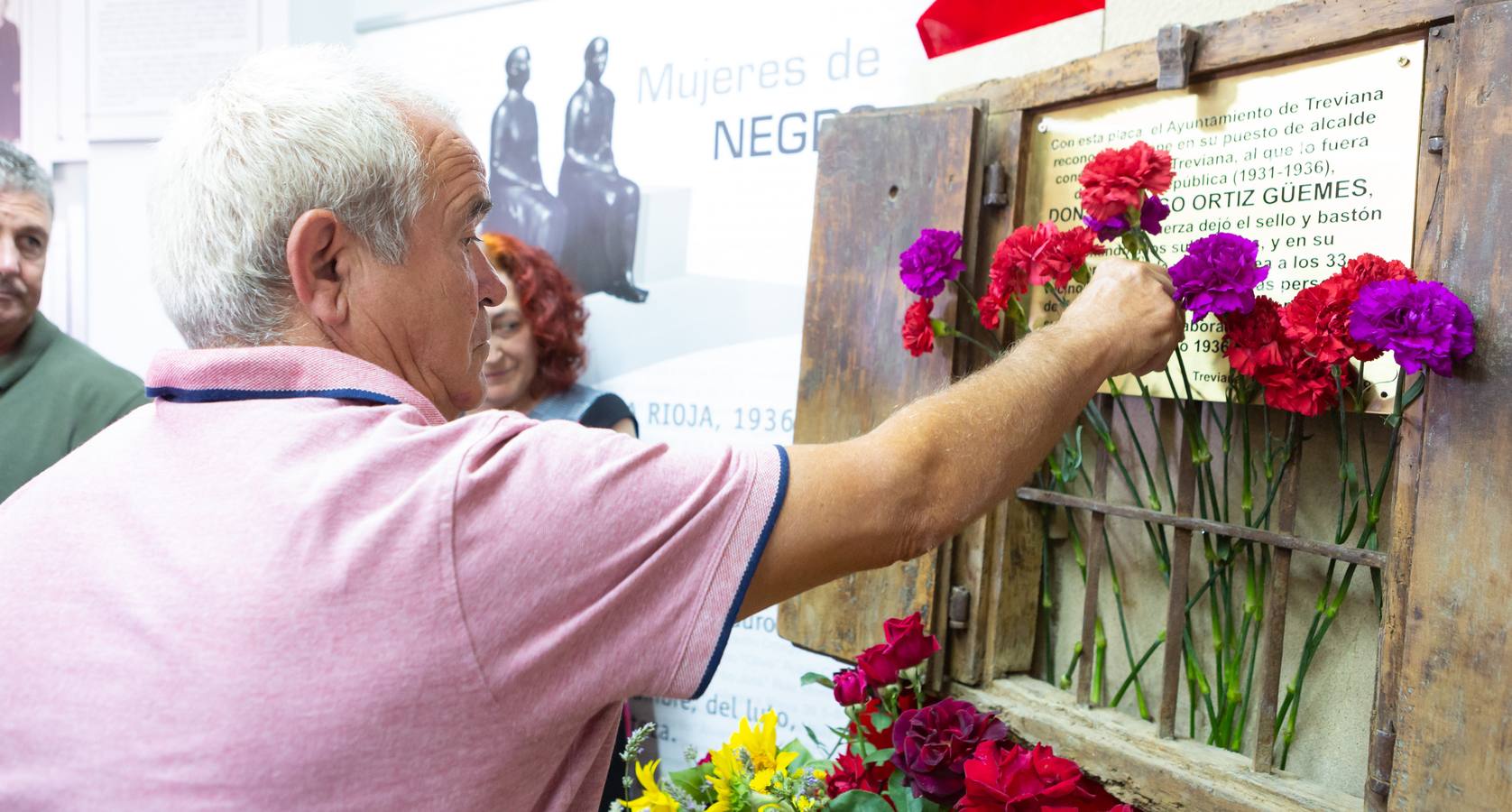 Fotos: Treviana homenajea a sus vecinos &quot;asesinados y represaliados&#039; en 1936