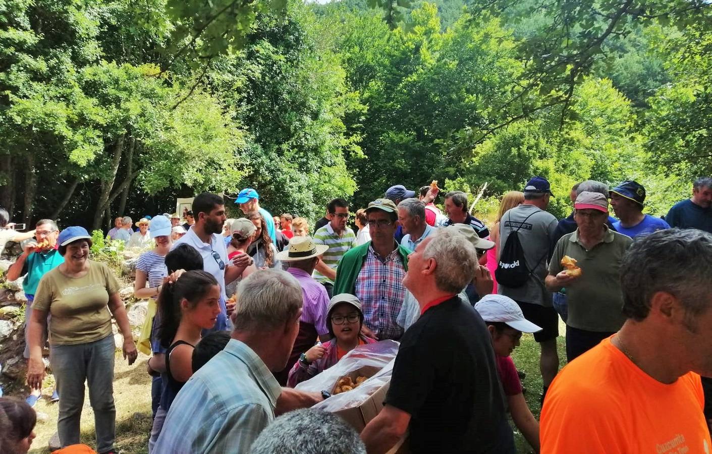 Fotos: La Hermendaña reúne a los pueblos