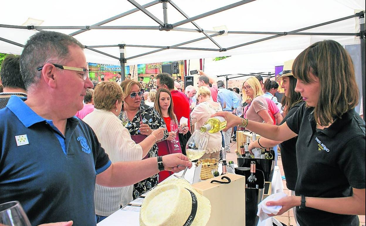 En el 'Badarán Calidad' se degustaron los distintos vinos de la localidad.