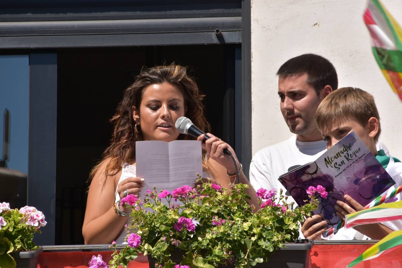 Fotos: Alcanadre arranca cinco días de fiestas