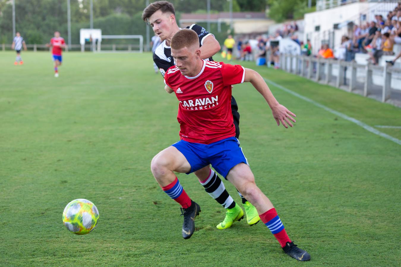 Fotos: El Haro ha perdido ante el Deportivo Aragón