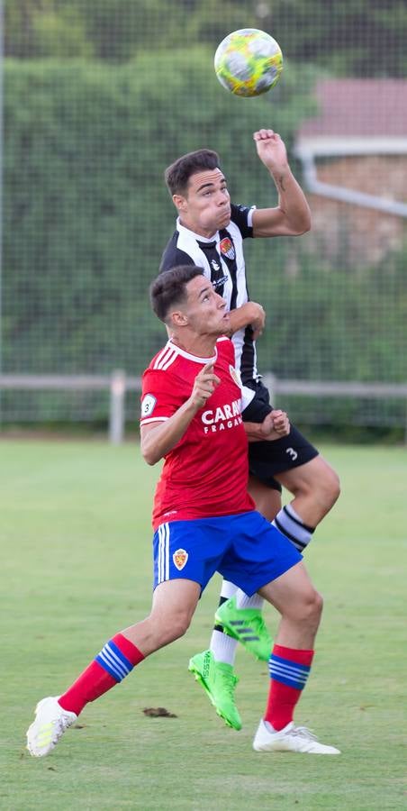 Fotos: El Haro ha perdido ante el Deportivo Aragón