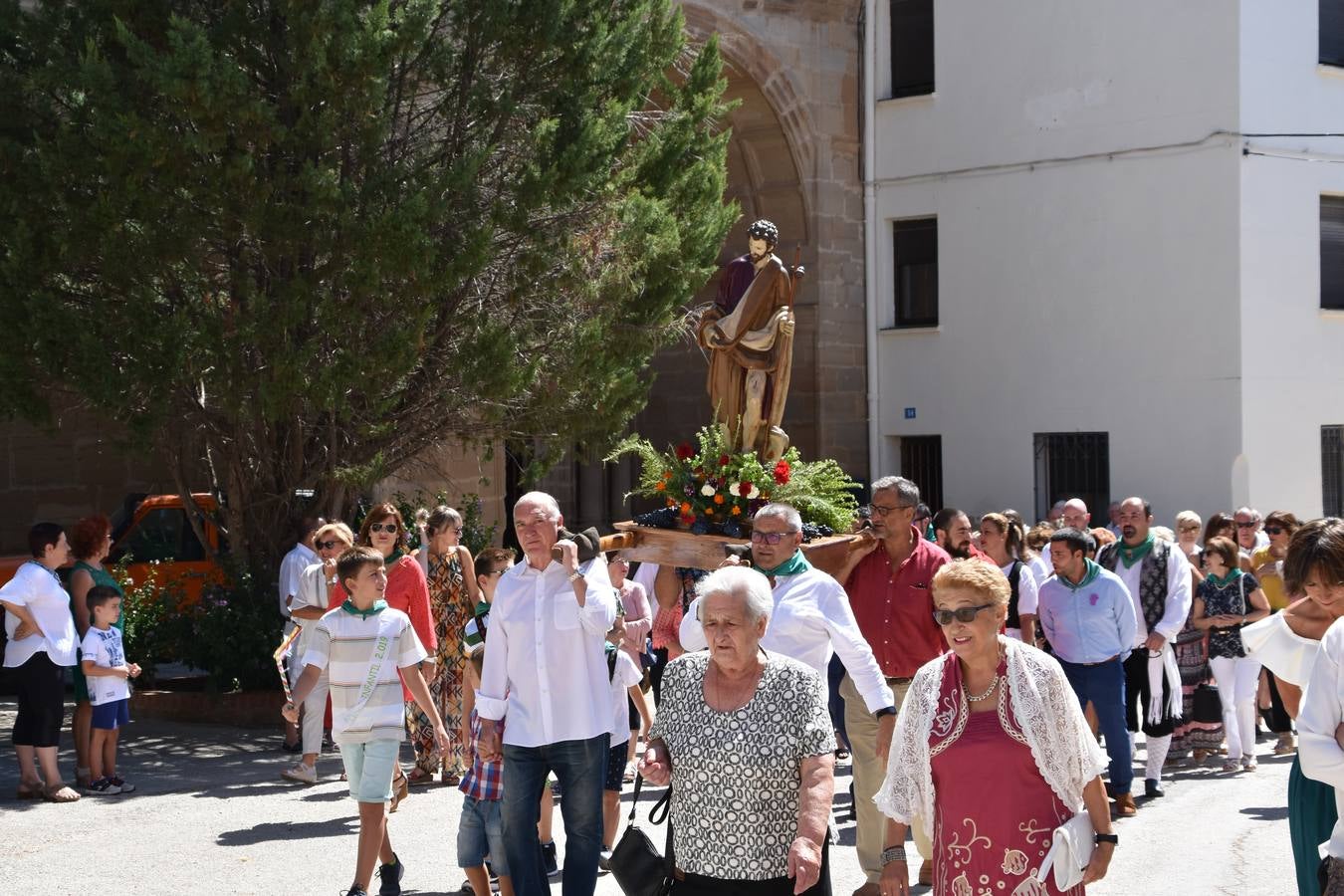 Fotos: Procesión de San Roque en Alcanadre