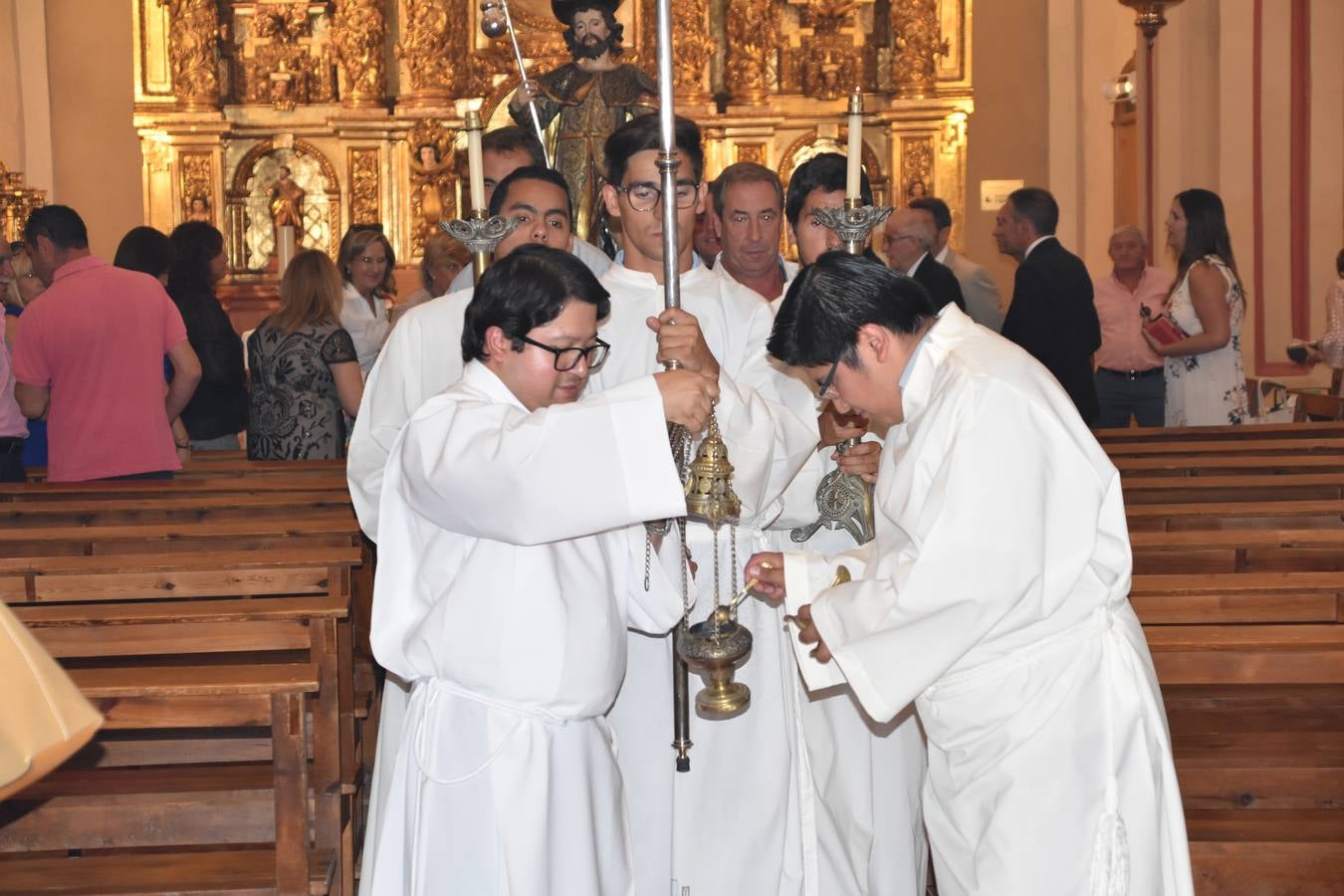 Fotos: Procesión en el día grande de las fiestas de San Roque en Tudelilla