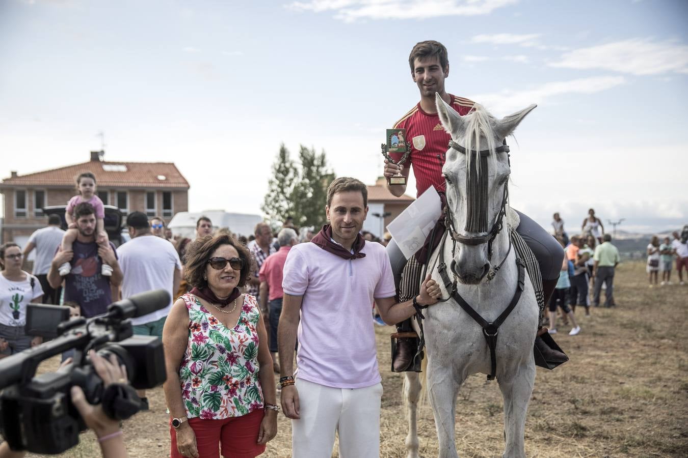 Enrique del Río vence por cuarta vez y su caballo suma ya ocho victorias