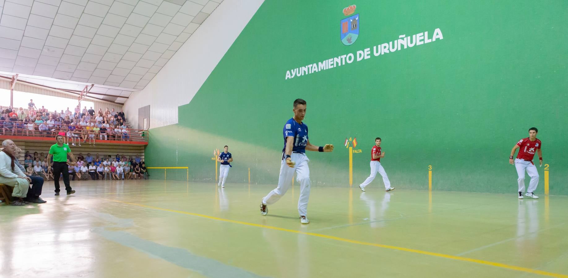 Fotos: La pelota llena el frontón de Uruñuela