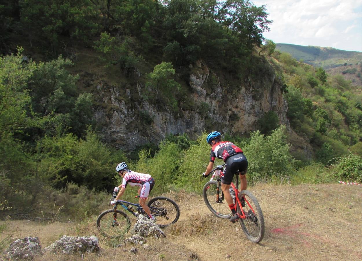 Fotos: Altuna manda en la Ruta del Zorro