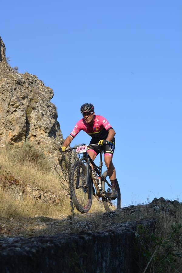 Fotos: Altuna manda en la Ruta del Zorro