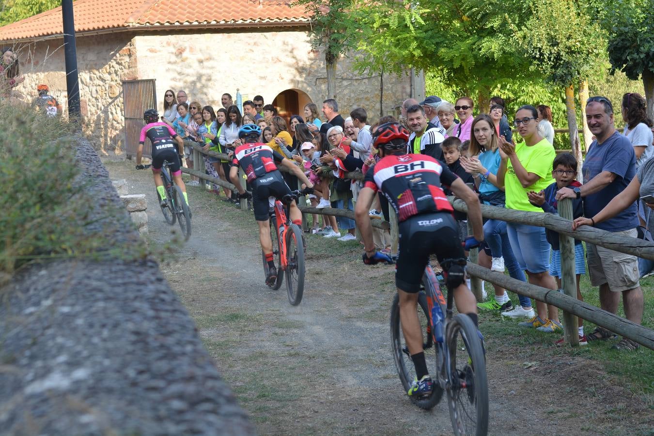 Fotos: Altuna manda en la Ruta del Zorro