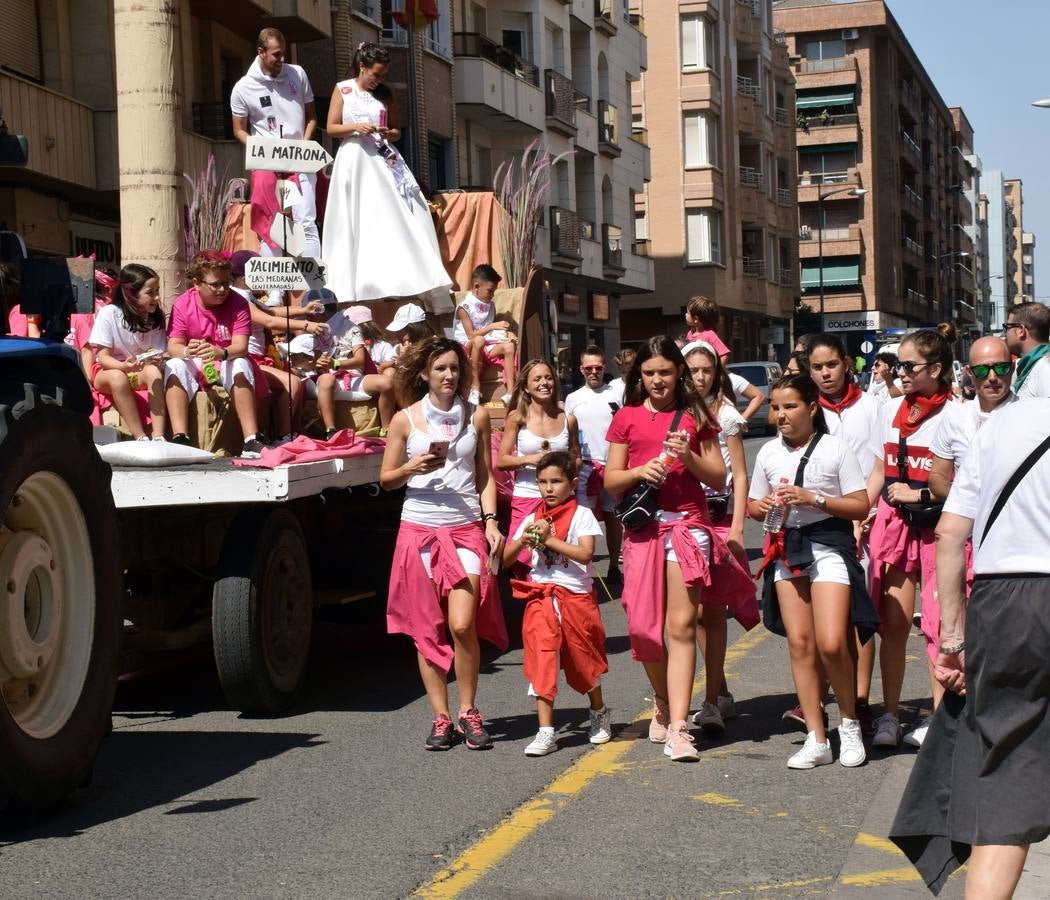 Fotos: Desfile de carrozas en las fiestas de Calahorra