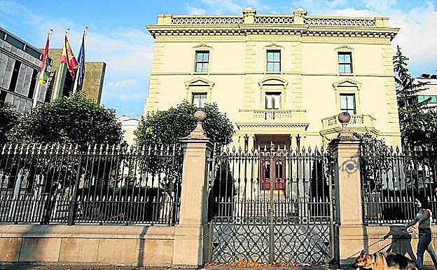 Fachada del Palacete regional