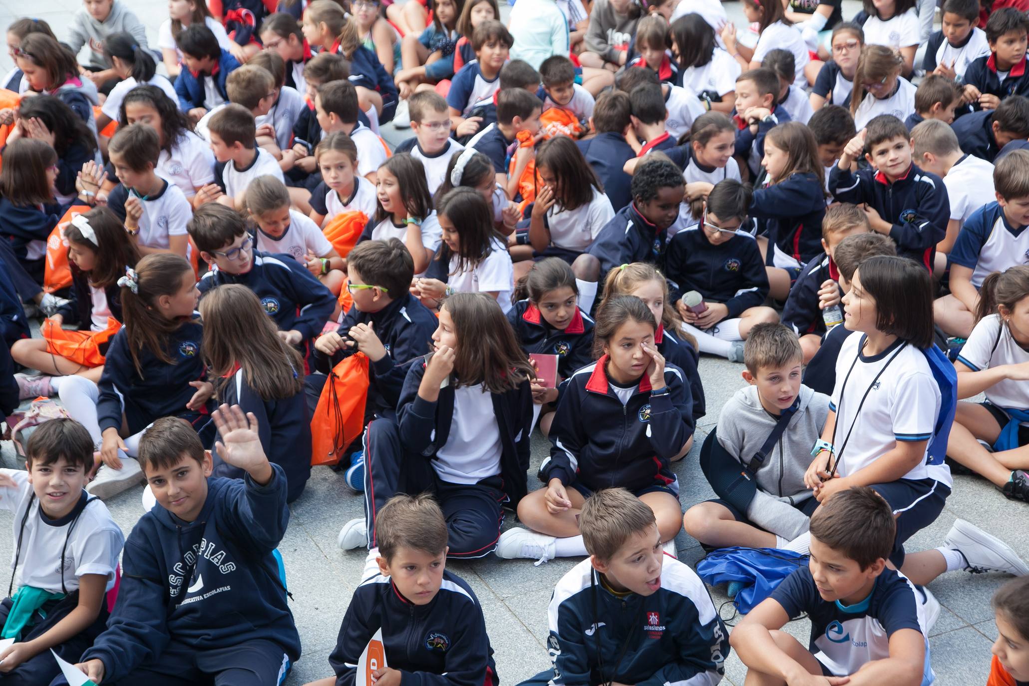 Fotos: Acto de inicio de curso de las Escuelas Católicas en la Plaza del Ayuntamiento de Logroño