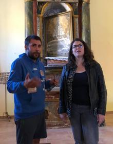 Imagen secundaria 2 - La consejera acompañó a los vecinos en la tradicional romería.