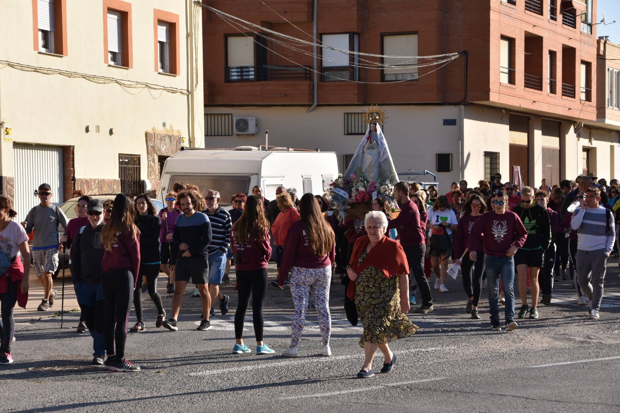 Fotos: Alcanadre celebró la romería de Aradón