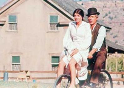 Imagen secundaria 1 - Katharine Ross, que venía de triunfar con 'El graduado', se incorporó al reparto de 'Dos hombres y un destino'.