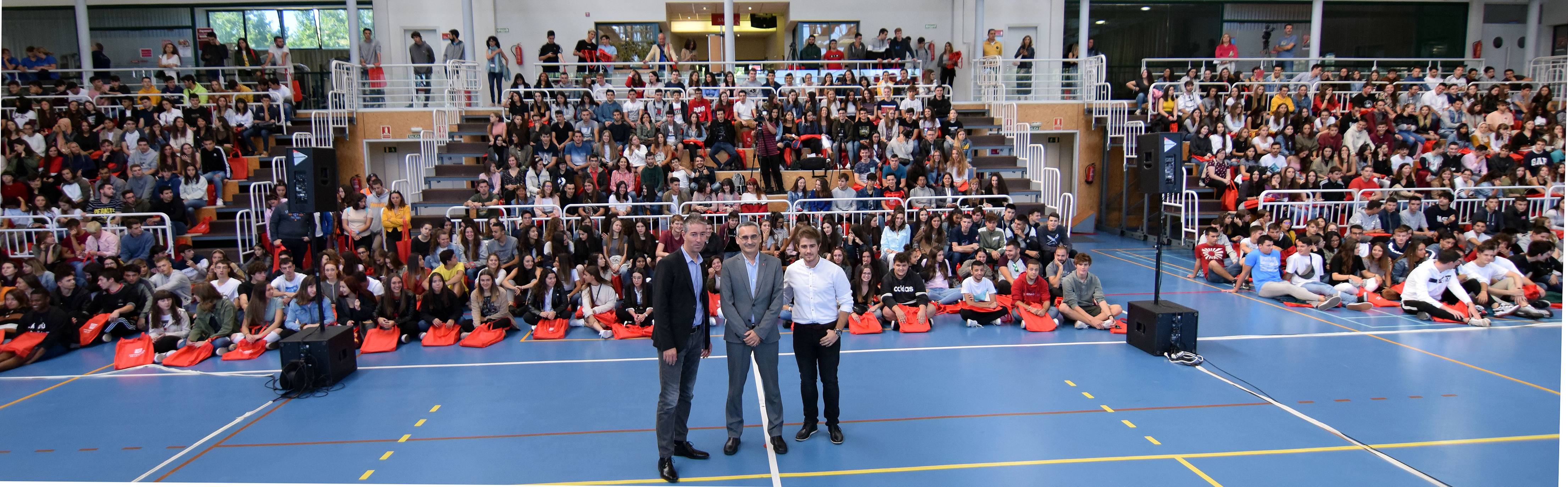 Fotos: La Universidad de La Rioja da la bienvenida a sus alumnos extranjeros