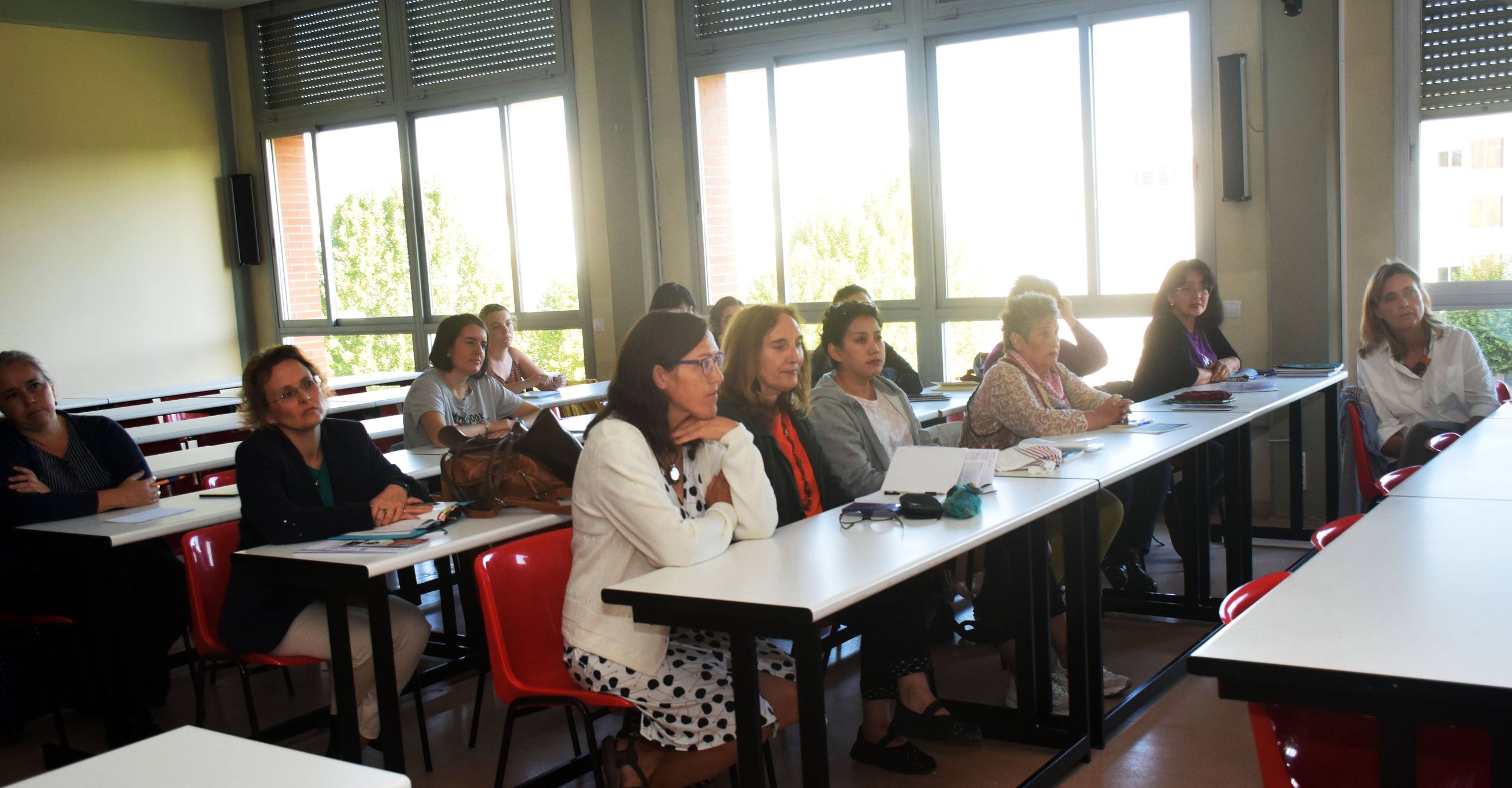 Fotos: La Universidad de La Rioja da la bienvenida a sus alumnos extranjeros