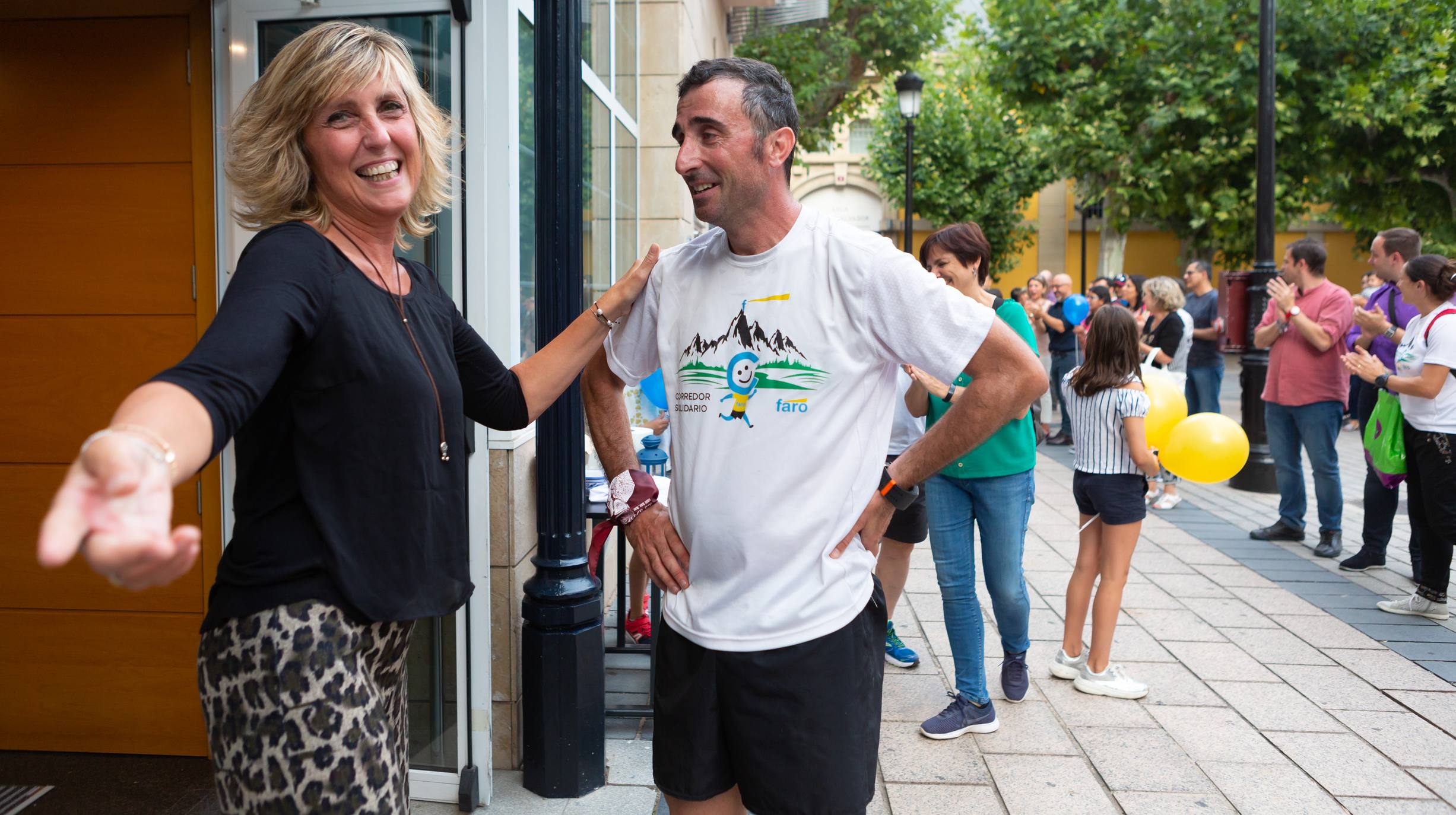 Fotos: Así ha sido la llegada del Corredor Solidario a Logroño