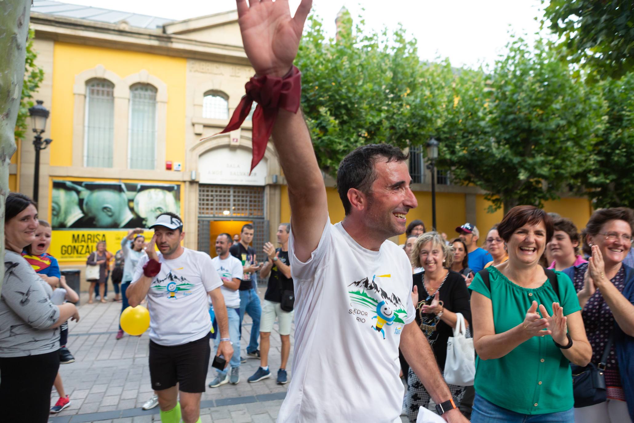 Fotos: Así ha sido la llegada del Corredor Solidario a Logroño