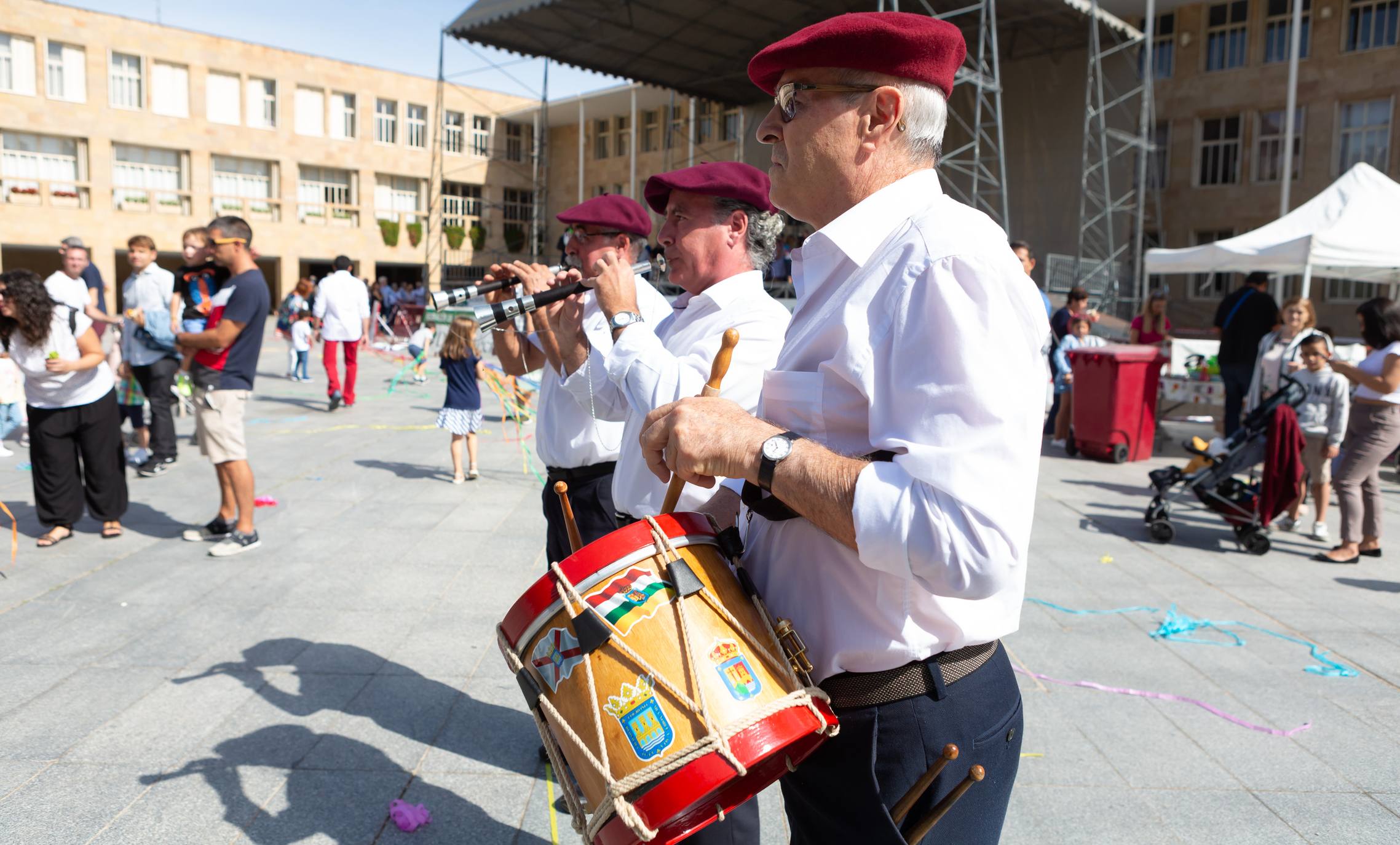 Fotos: Logroño celebra el Día del Vecino