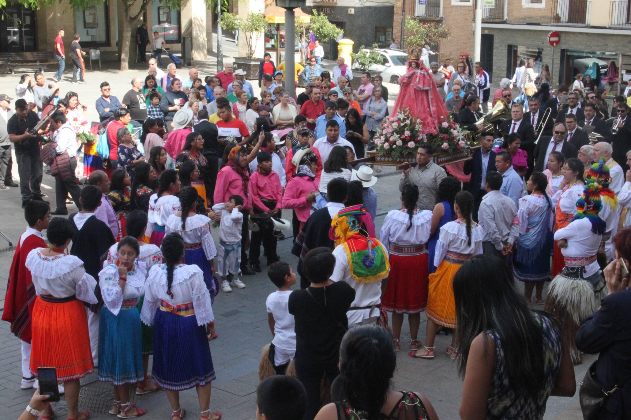 Fotos: Quince años honrando a la Virgen del Cisne en Alfaro